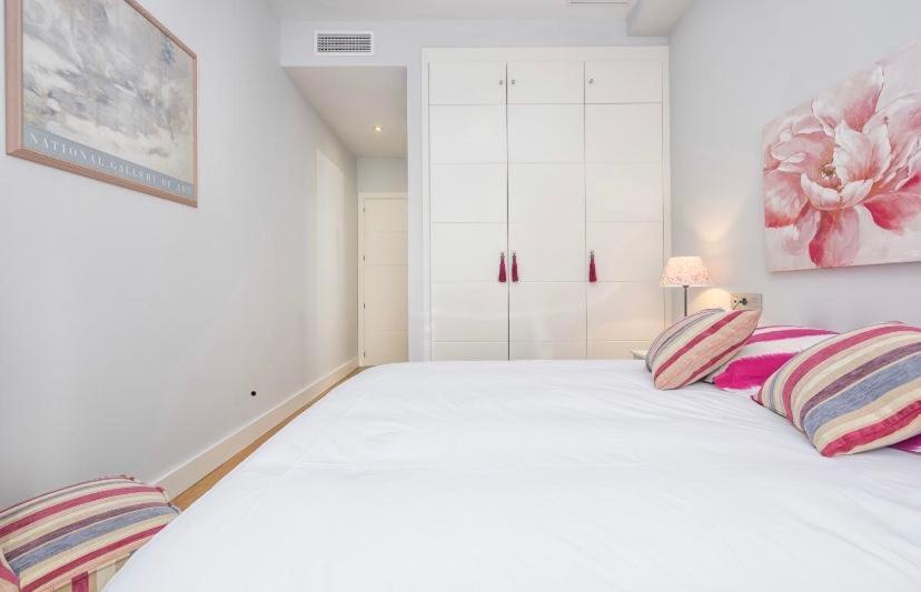 Homely Malaga Luxury Sebastian Souviron Экстерьер фото